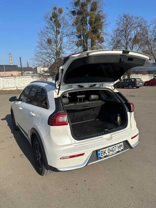 Kia Niro Кіа Ніро 2018 рік Гібрид