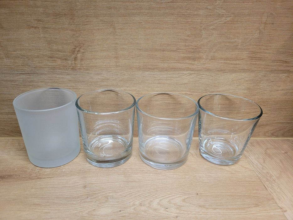 Pojemnik szklany z drewnianą pokrywą, pojemniki po świecach różne