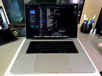 Macbook pro 16. M1 Max, 32gb, 1tb. Stan IGłA + Disk twardy jako bonus