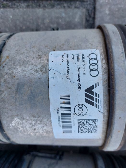 Audi A6 A7 C8 4K0 20r Amortyzator Pneumatyczny Przód