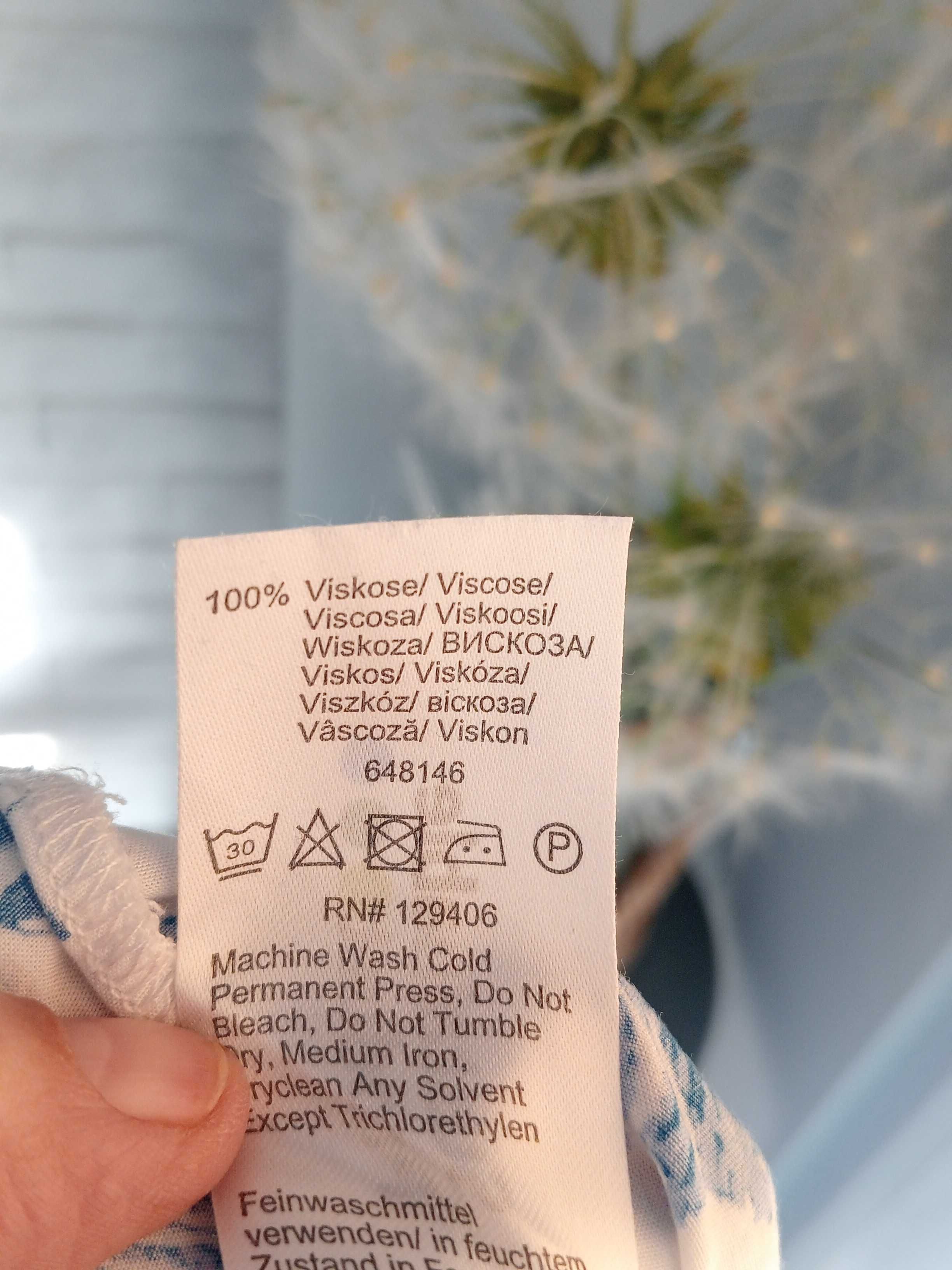 Błękitna bluzka z wiskozy z krótkim rękawem na lato XXXL/46/18