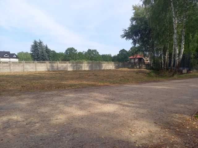 działka budowlana 25 km od Pałacu Kultury, 500 m od stacji Józefin