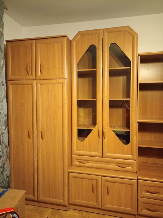 Meble na sprzedaż w bardzo dobrym stanie.