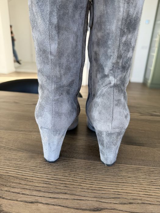 Chanel оригінал Італія сірі замшеві високі чоботи сапоги