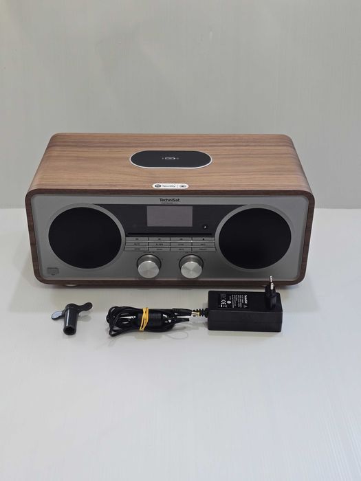 Radioodtwarzacz TECHNISAT Digitradio 602 70W CD BT AUX DAB+ FM Orzech