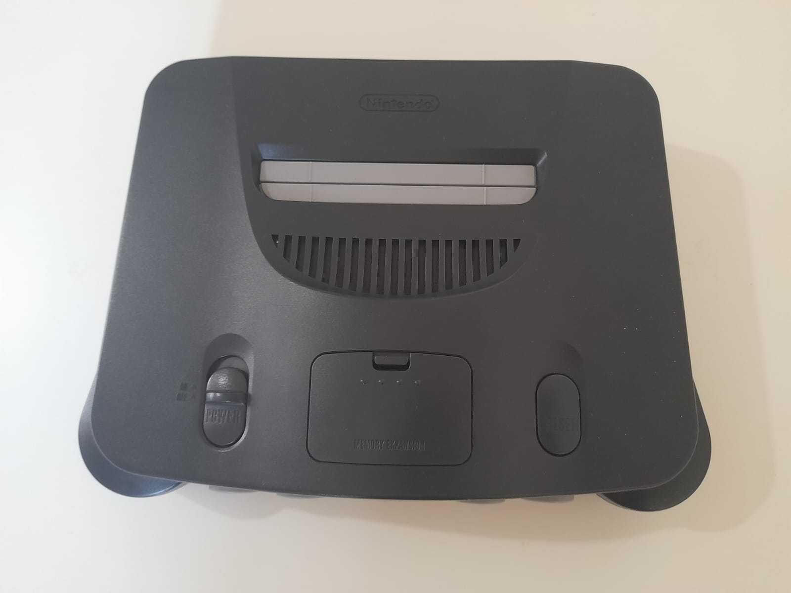 Nintendo 64 com 2 comandos, 2 jogos e Adaptador HDMI – Pronta a jogar