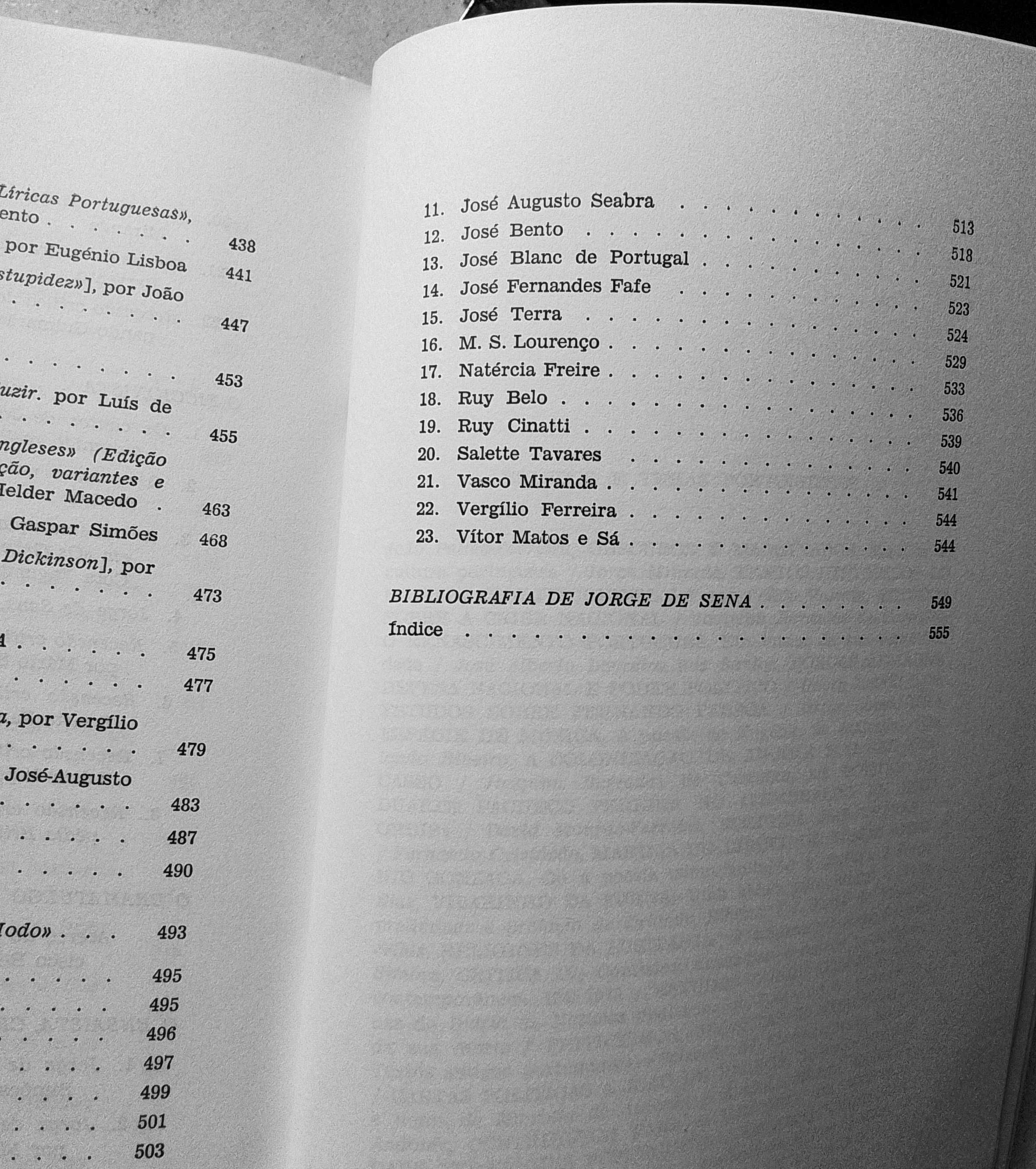 4 livros de ensaio sobretudo sobre literatura
