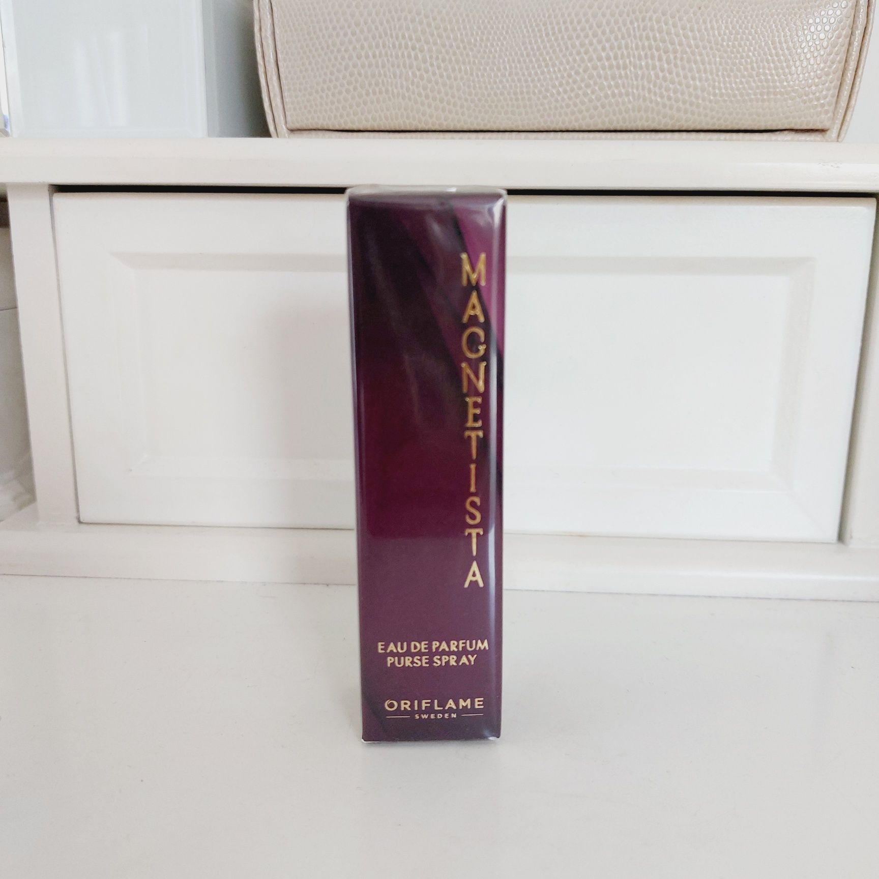 Magnetista minispray perfumetka 8 ml małe perfumy do torebki