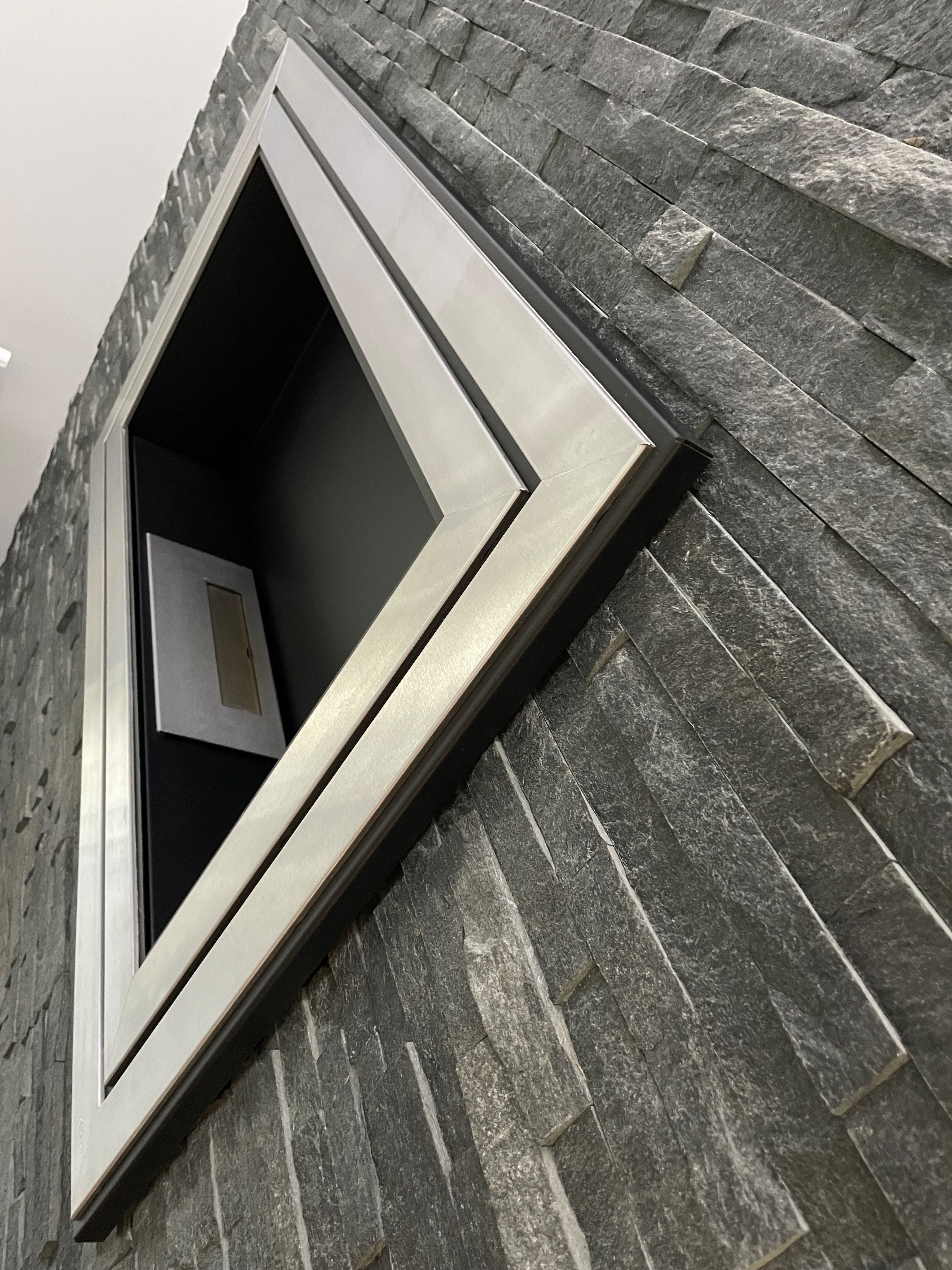 Biokominek  wiszący JULIET 1100 certyfikat TÜV