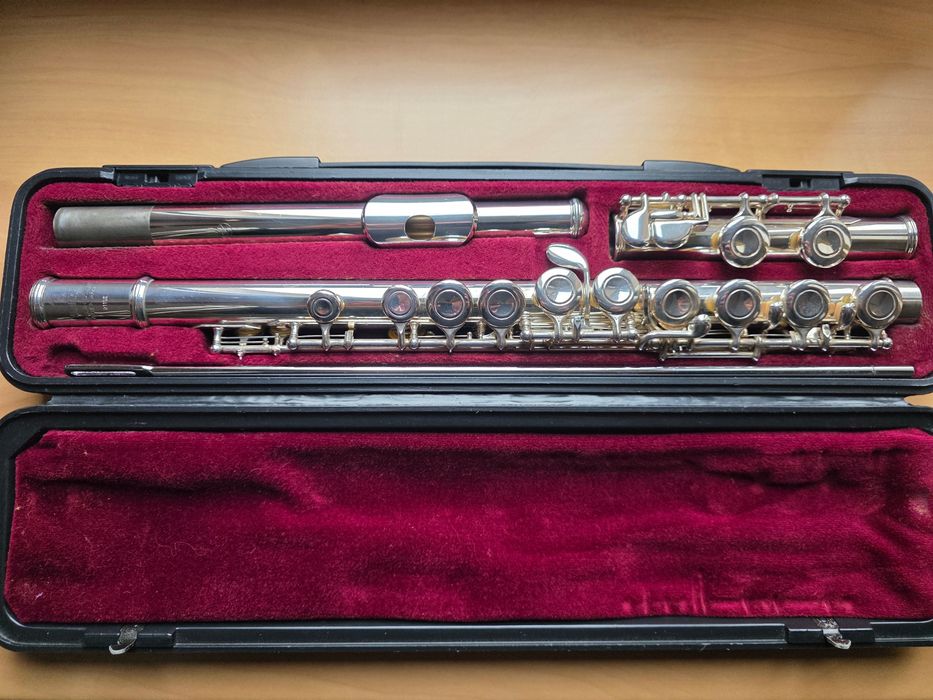 Flet poprzeczny Yamaha YFL 211S II  - Łódź