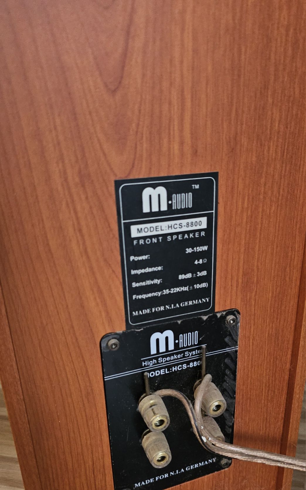 Głośnik: subwoofer koda, głośniki M audio, amplituner teac