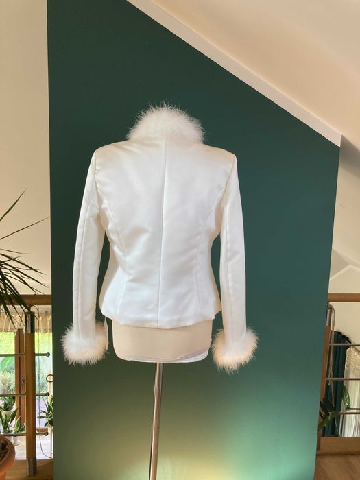 Kurtka ocieplana, ecru r. M, L, okrycie, bolerko, wyprzedaż