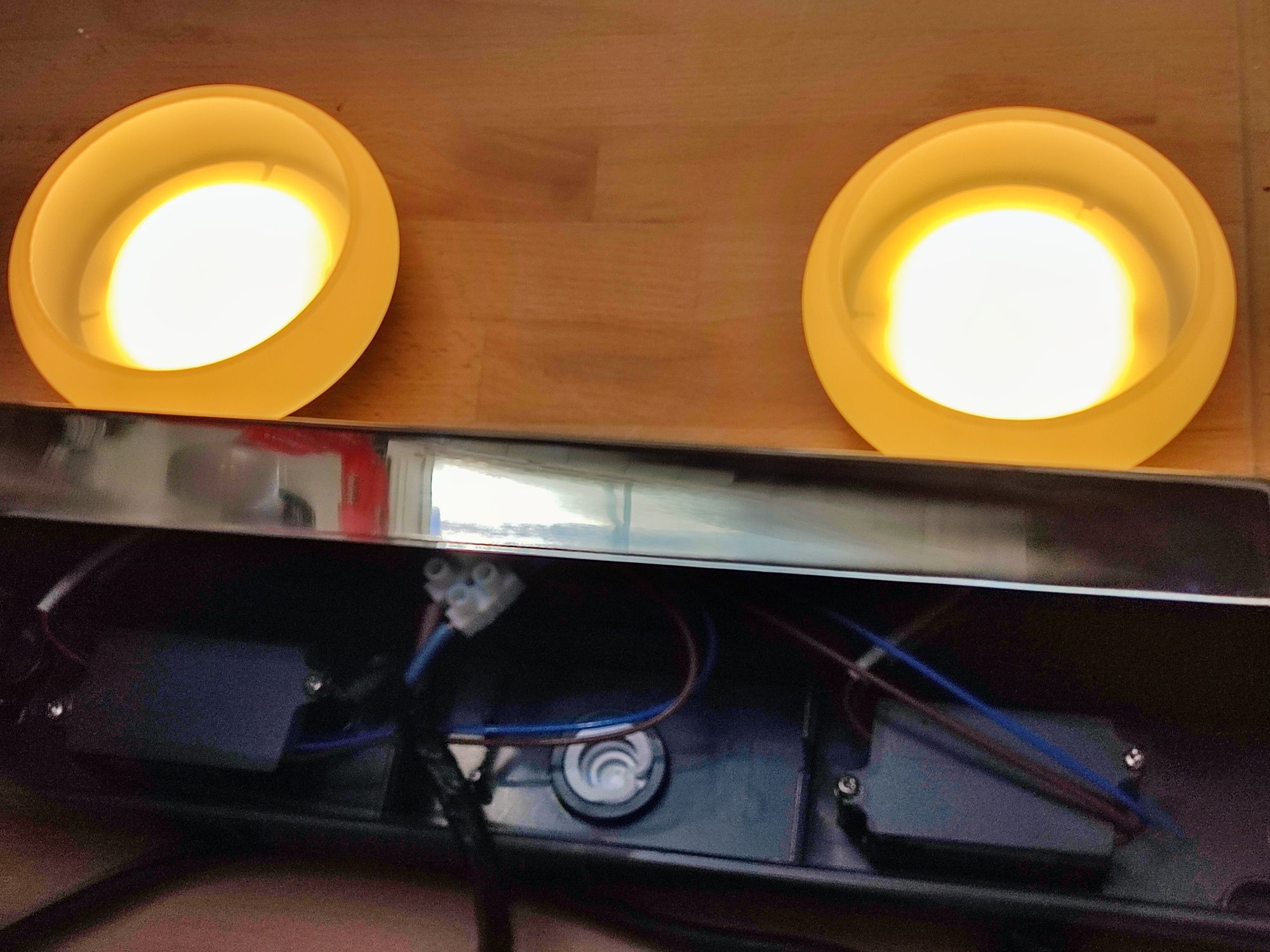 Lampka do lustra łazienkowa Philips myBathroom (uszk.)