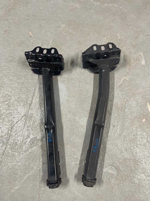 Кронштейн підсилювача  peugeot 5008 /3008 II  52000W02