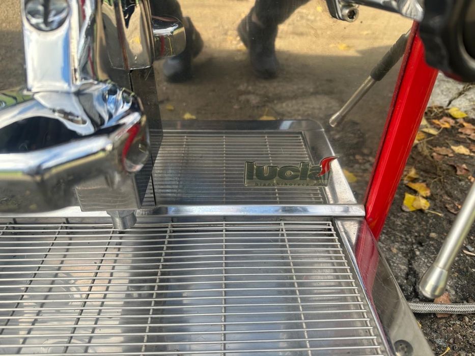 Продается кофемашина и кофемолка