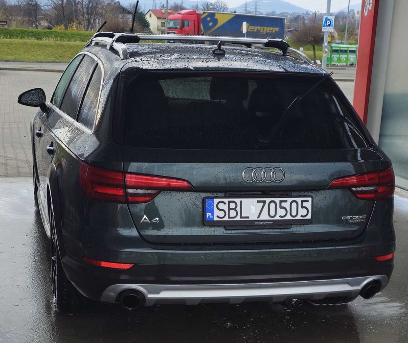 Audi A4B9 2017 Allroad