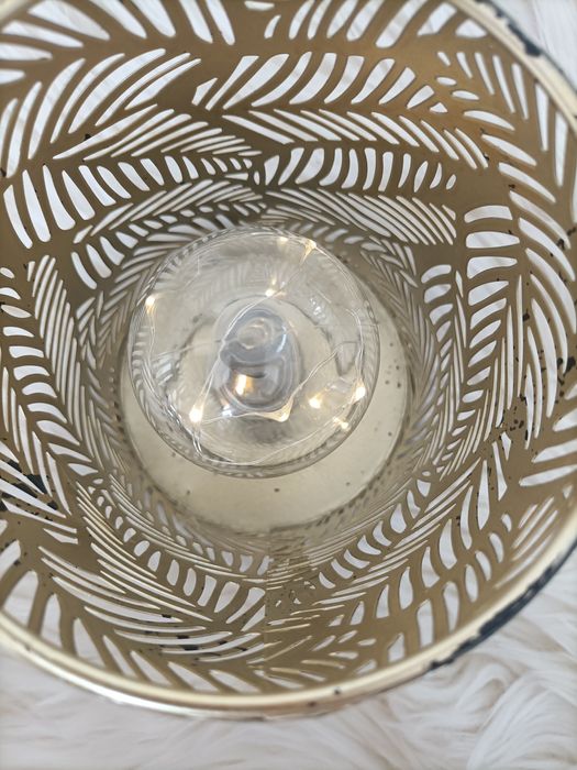 Lampka lampion LED na baterie złoty czarny liście elegancki stylowy