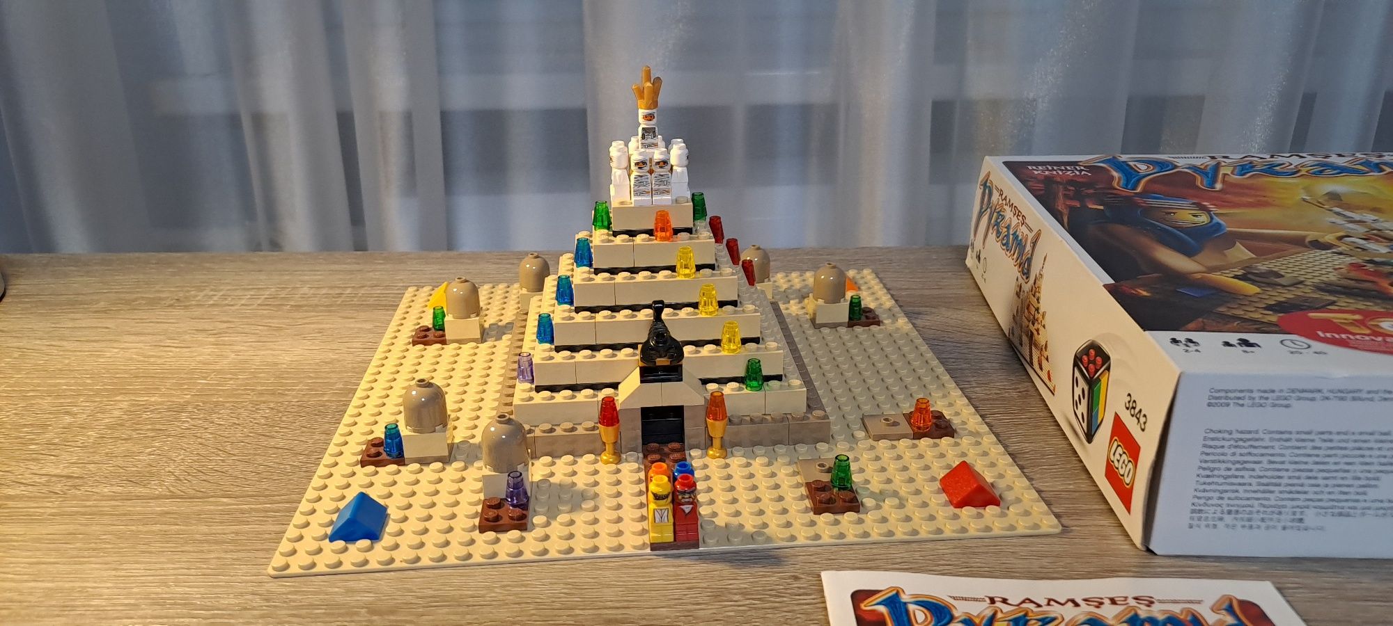 Lego Pyramid 3843