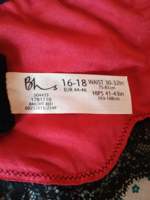 Pas do pończoch czarny, koronka 44/46 Bhs