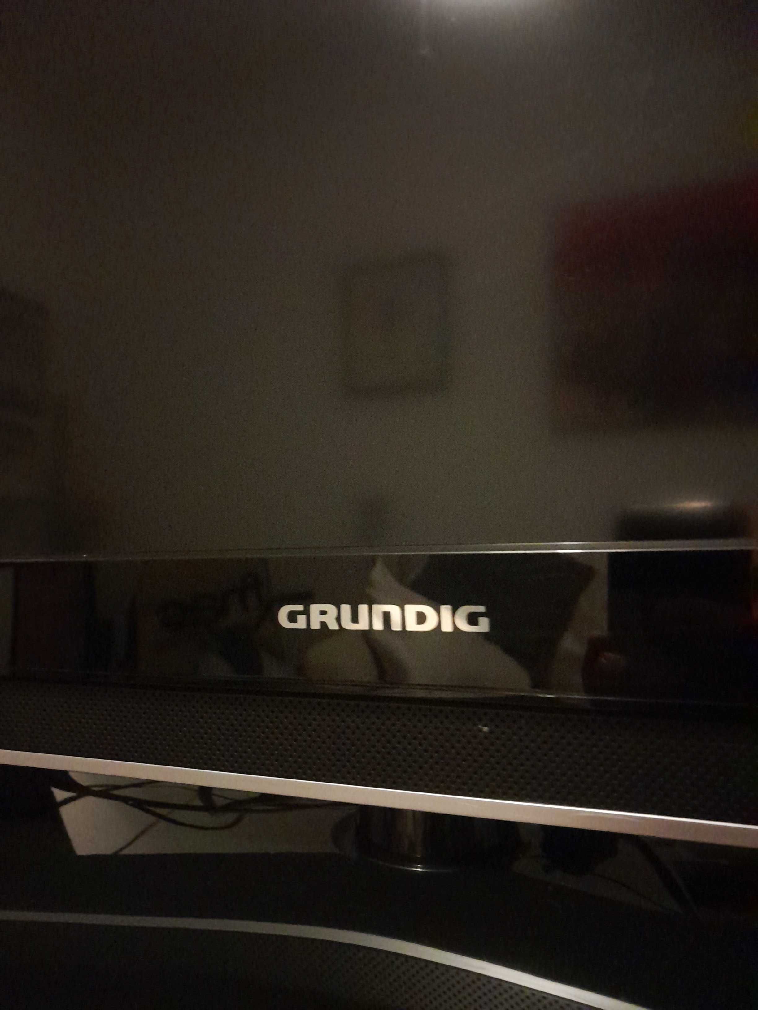 TV  GRUNDIG Vision 9 32 Polegadas / 81 cm
