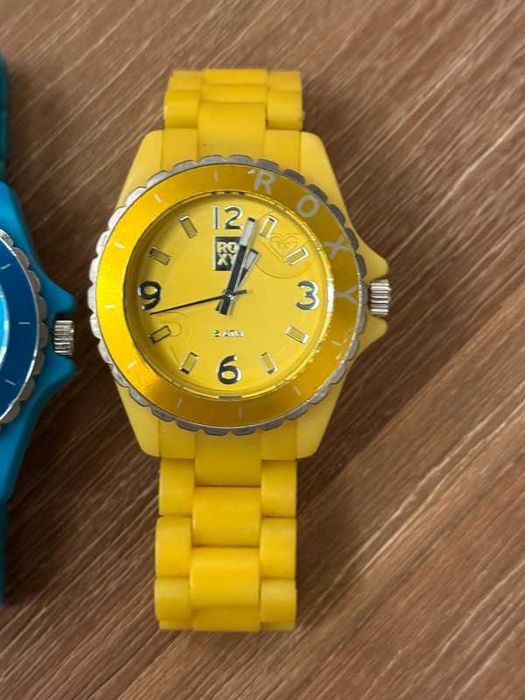 Conjunto 2 relógios Roxy