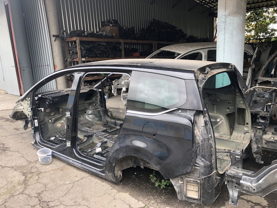 Кузов Четверть Пежо Партнер Ситроен Берлинго Пежо 3008 5008 Пассат Б6