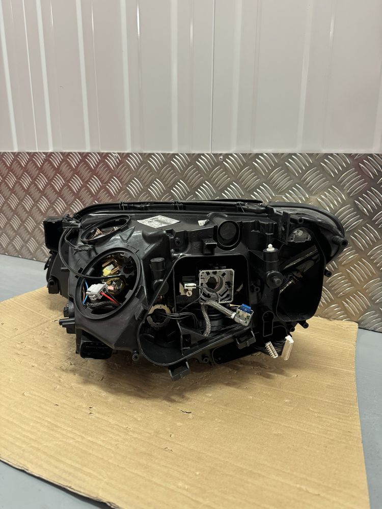 Prawa Lampa BMW F01 F02 XENON SKRĘTNY Dynamic Reflektor Prawy EU