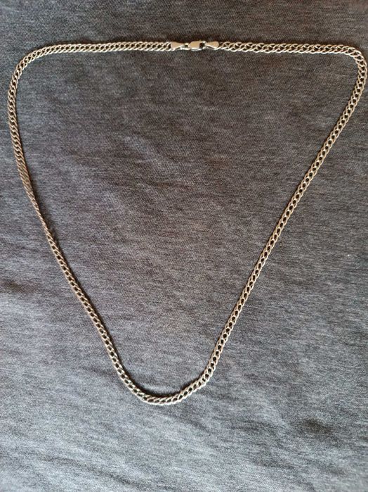 Продам цепочку серебрянныю 925 пробы