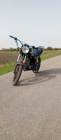 Мотоцикл спарк 200R25i