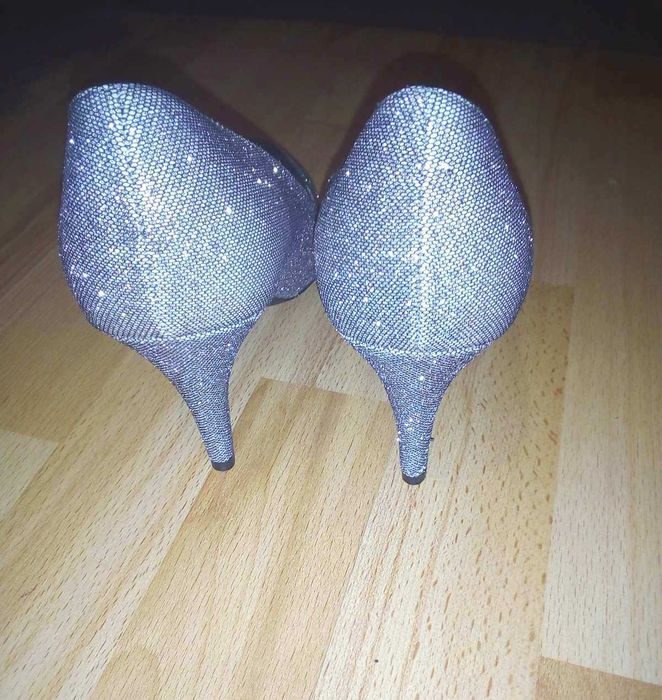 Туфли женские.Серебро р39