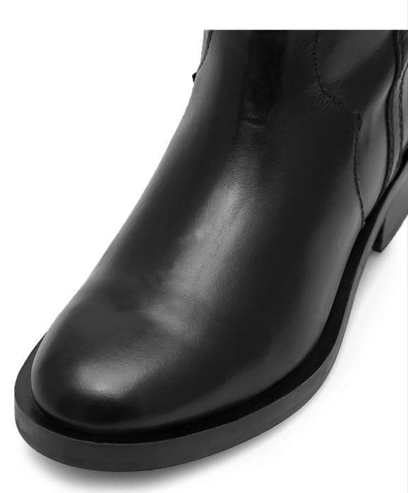 Сапоги осень 39 розмер Gino rossi