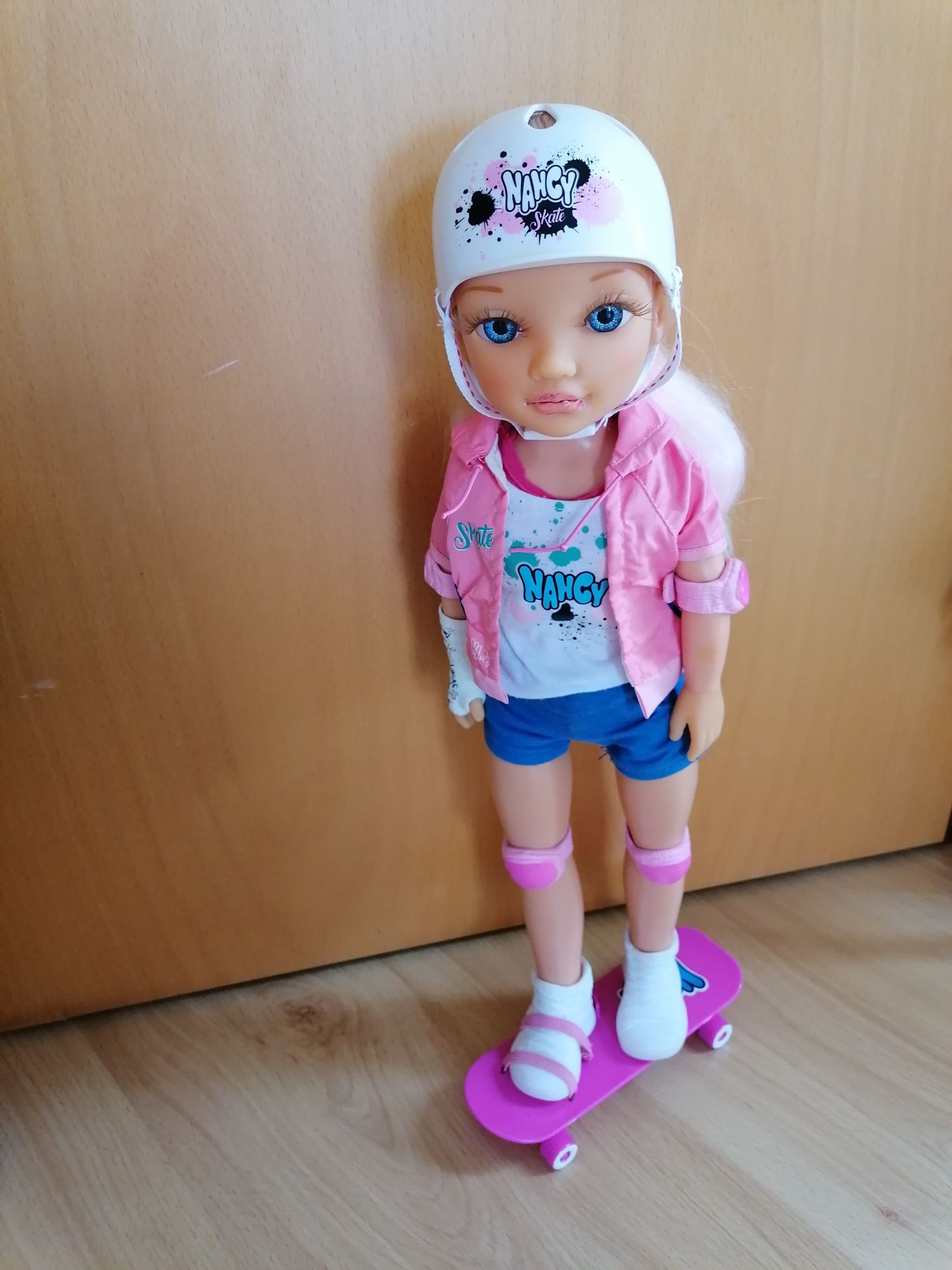 Nancy - Um Dia Passeando de Skate