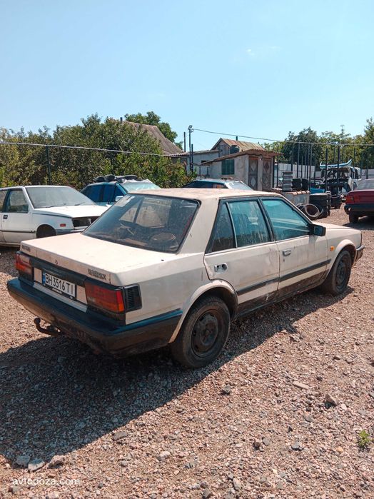 Nissan Bluebird T12 SU12 RU12 розбирання. Двигуни CA18 CA20 запчастини