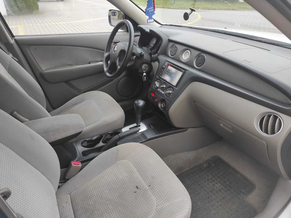 Mitsubishi Outlander 2.4Gaz.Automat 4x4 2005 rok