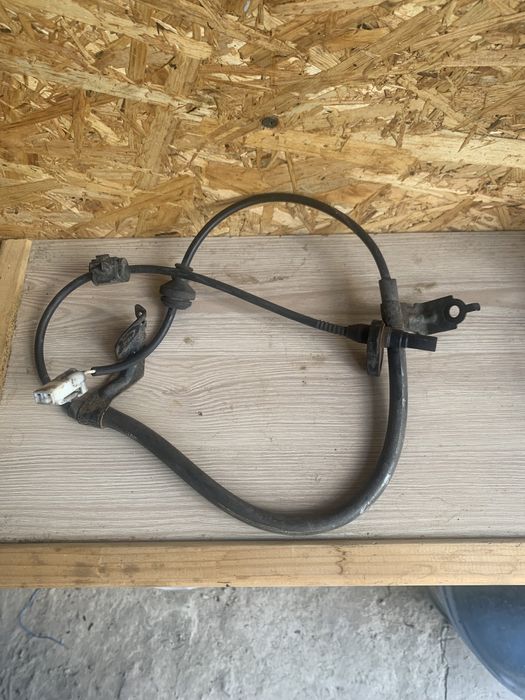 Датчик абс Дайхатцу Териос