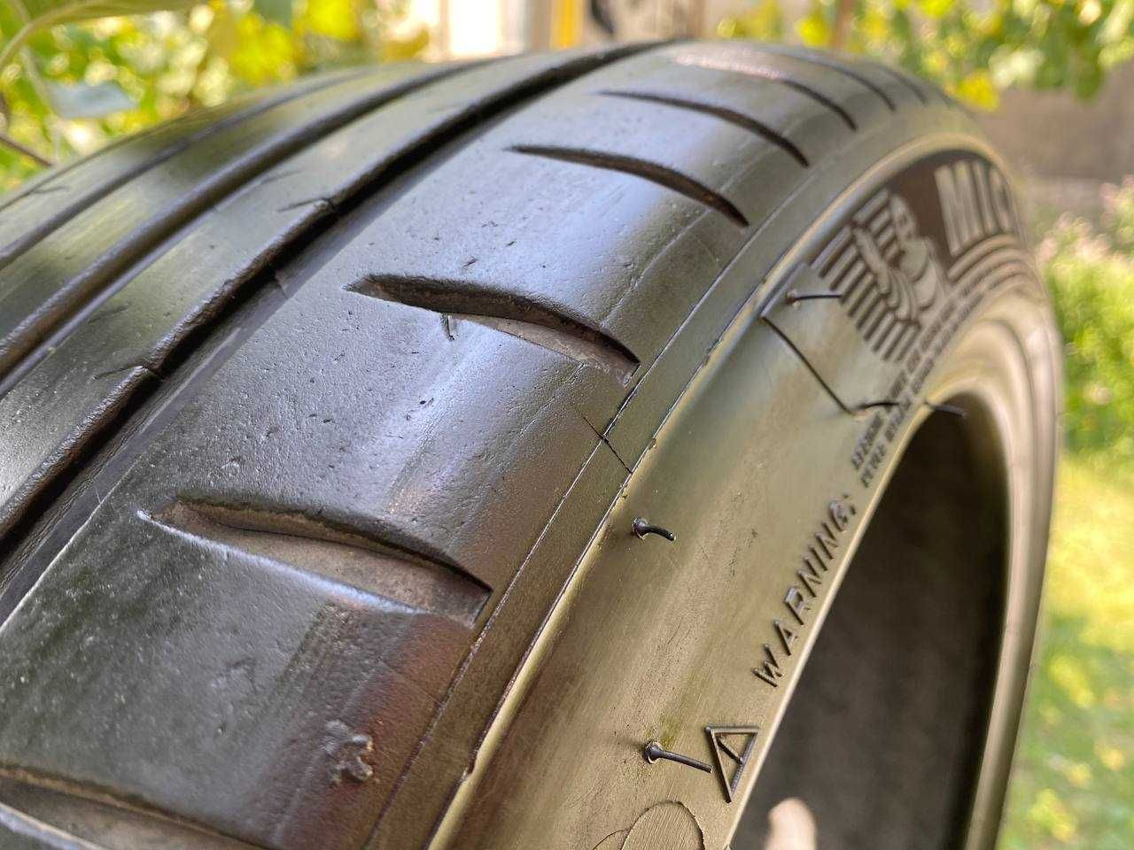 Michelin Pilot Sport 4 215/45 R18 93Y XL