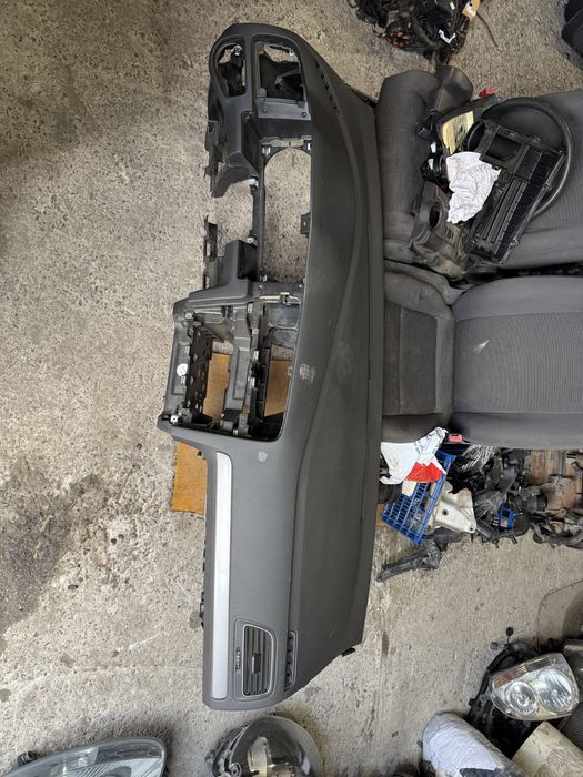 Панель панель подушка торпеда Гольф golf 7 руль авр бег консоль air