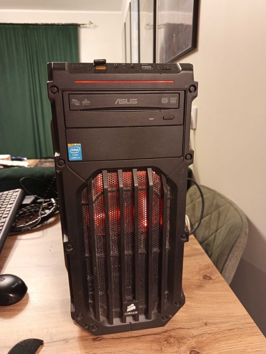 Komputer - Radeon RX6600, 16GB RAM, Ryzen 5 2600x 6/12