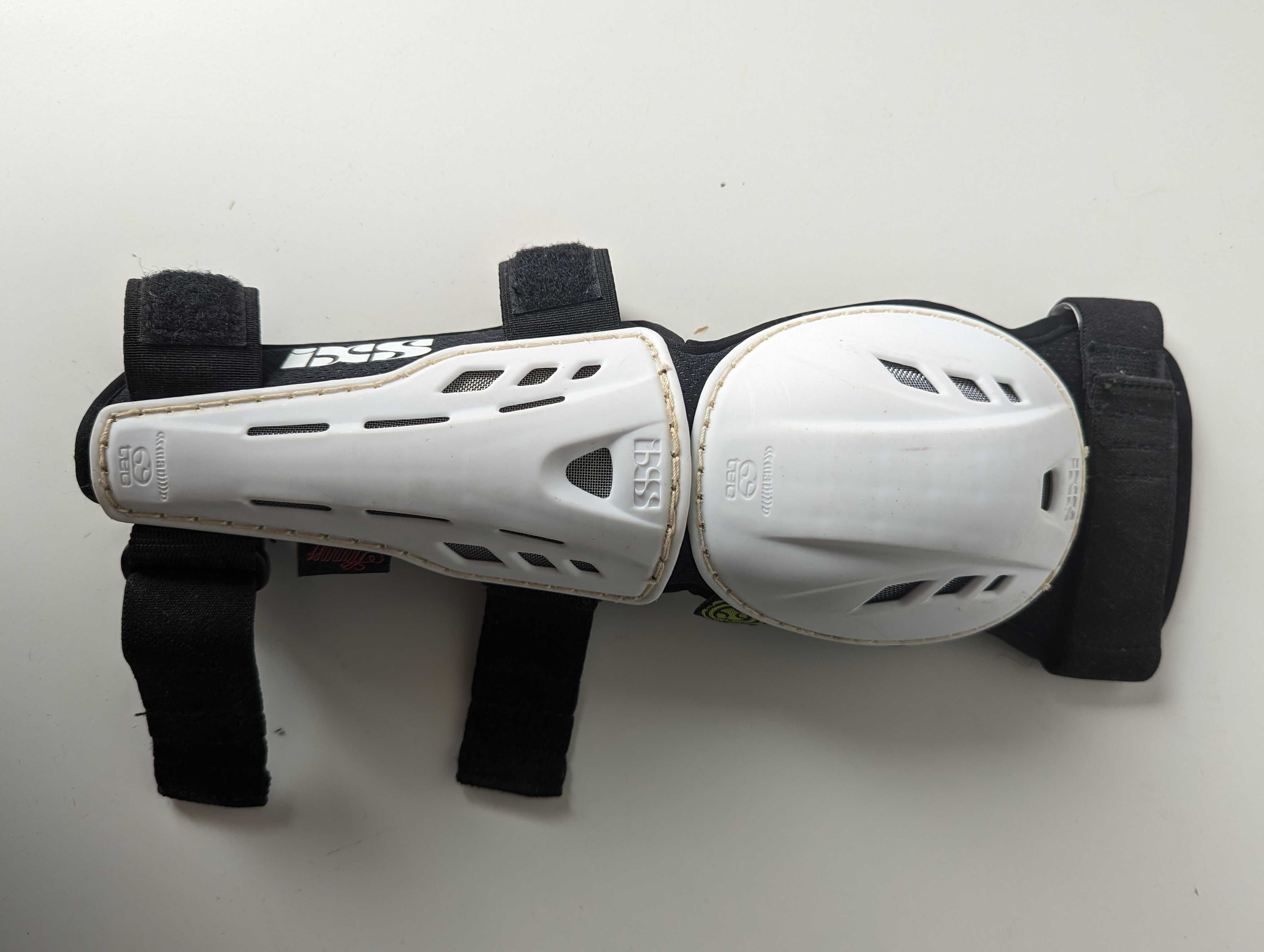 Cotoveleira IXS Hammer (Aprovado pelo Cédric Garcia)
