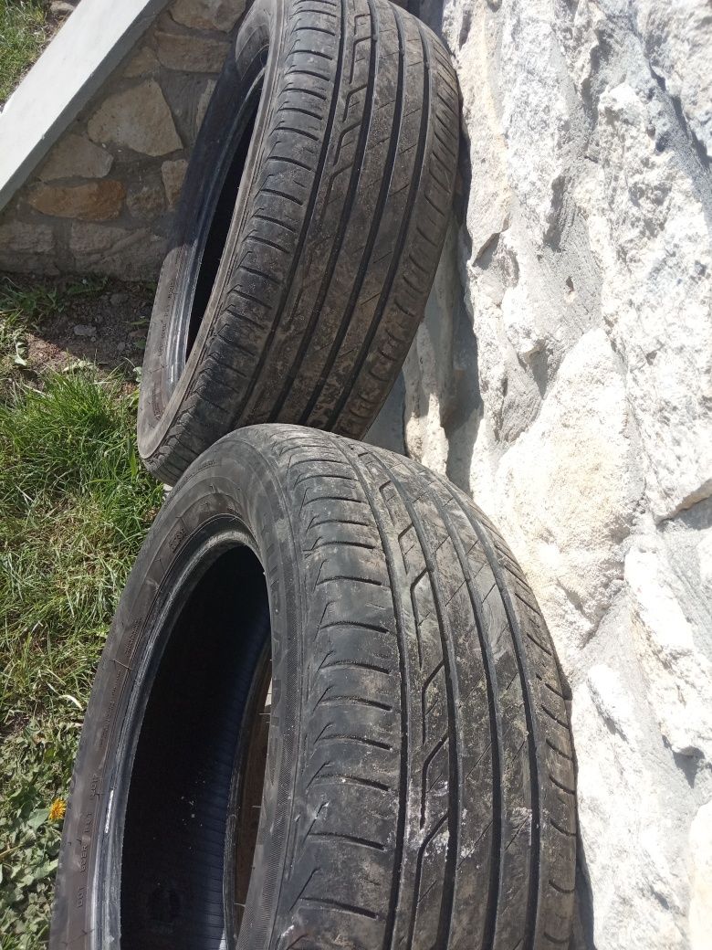 Продам шини 215/60 R17