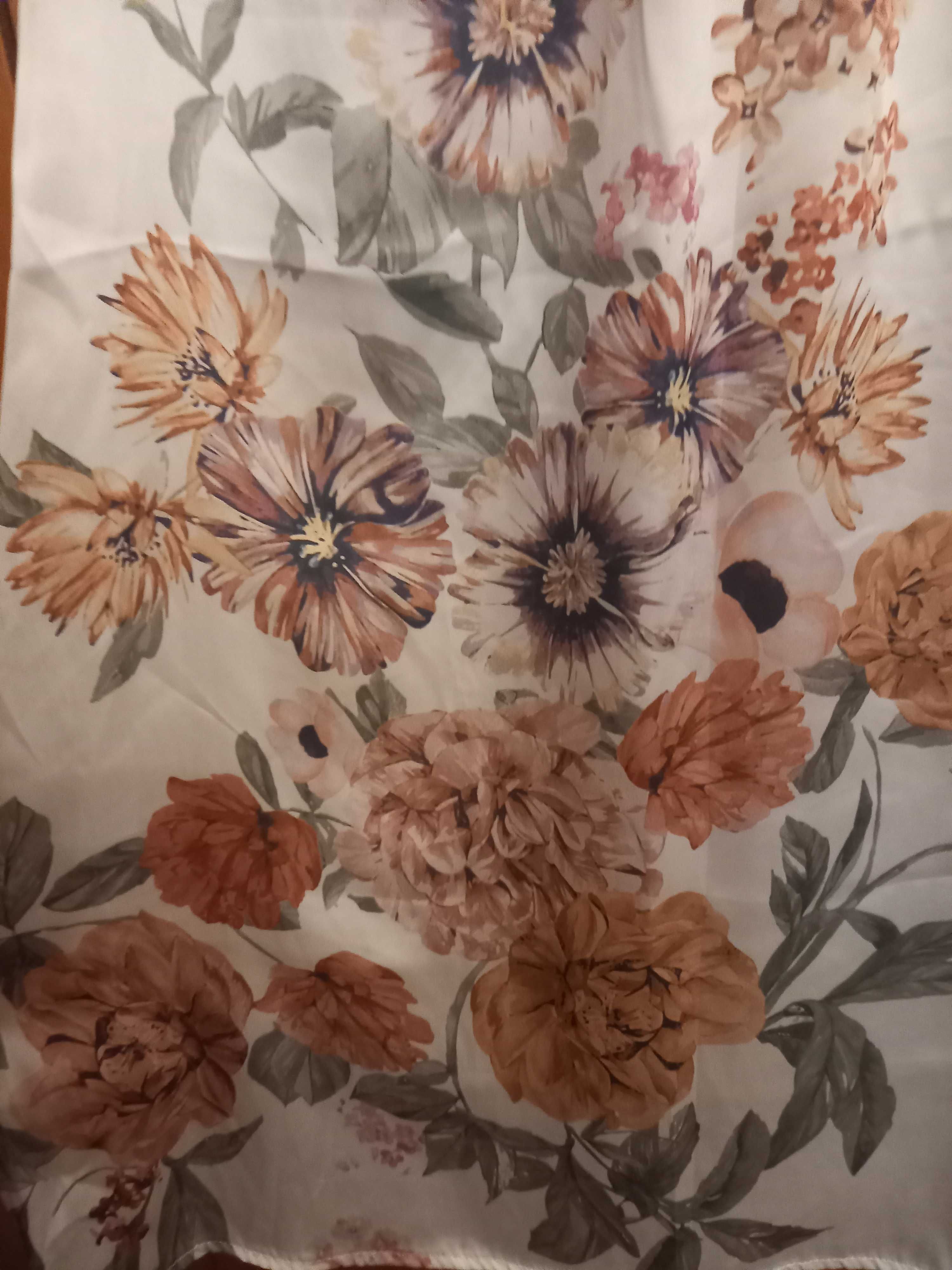Sukienka, w kwiaty, jak jedwab, H&M, r. 36