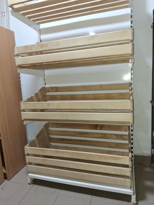 Хлібна полиця.   .