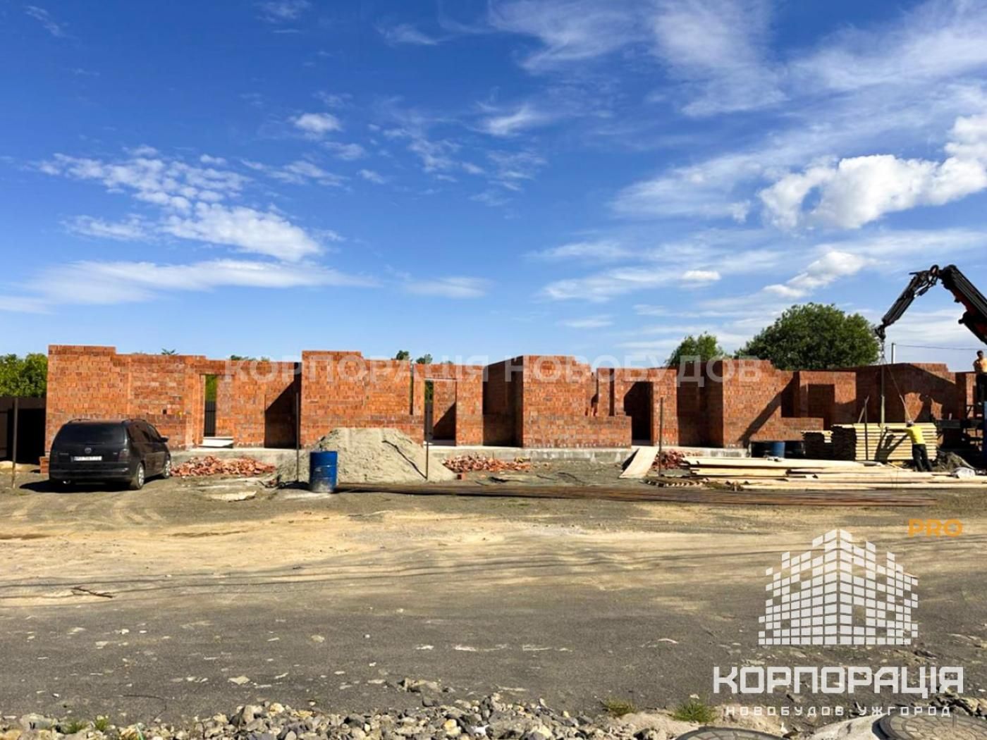 Від забудовника! Продаж котеджу у затишному р-ні неподалік від Центру