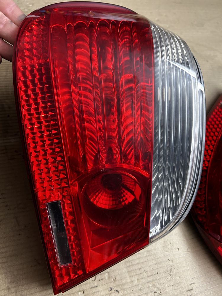 Lampa lewa i prawa lampy tyl tylna bmw e60 wysylka
