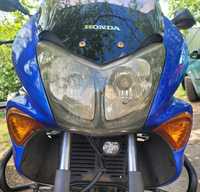 Reflektor Honda Varadero 125