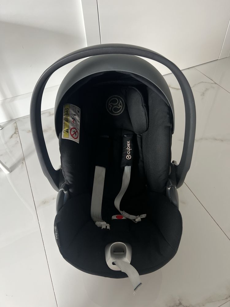 Cybex cloud z i-size