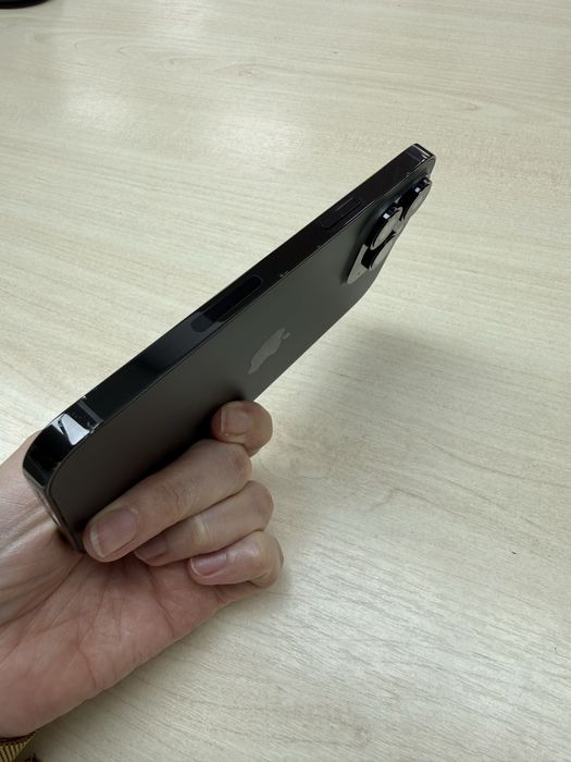 Apple iPhone 14 Pro Max 128GB eSIM Space Black (MQ8N3) 100%