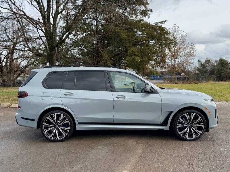 2023 BMW X7 M50I