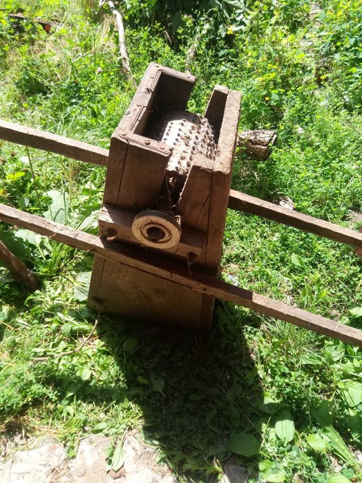 крупорушка дробилка корморезка