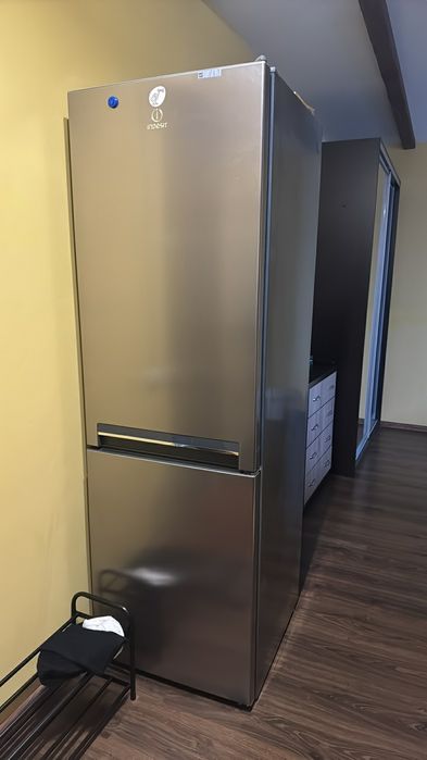 Холодильник Индезит 2019 г без мотора